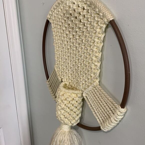 Vintage Handmade Macrame Style Wall Decor Plant Flower Wall Pocket One Of A Kind - Picture 12 of 17